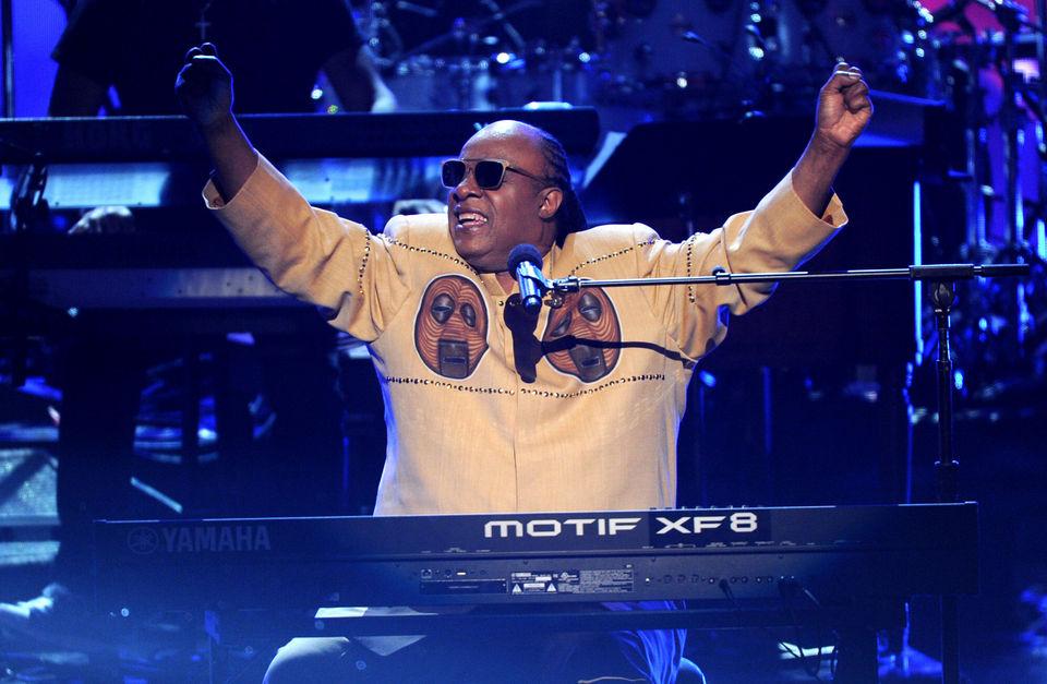 Happy birthday, Stevie Wonder! Here\s 6 fun facts about the Saginaw native:  