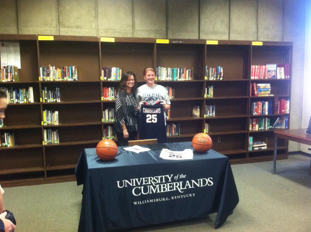 Ashley Baker signs to University of the Cumberlands! Congrats Ashley! <a href="/MikeDyer/">Mike Dyer</a> <a href="/KDunnette/">Kevin Dunnette</a> #TitanNation