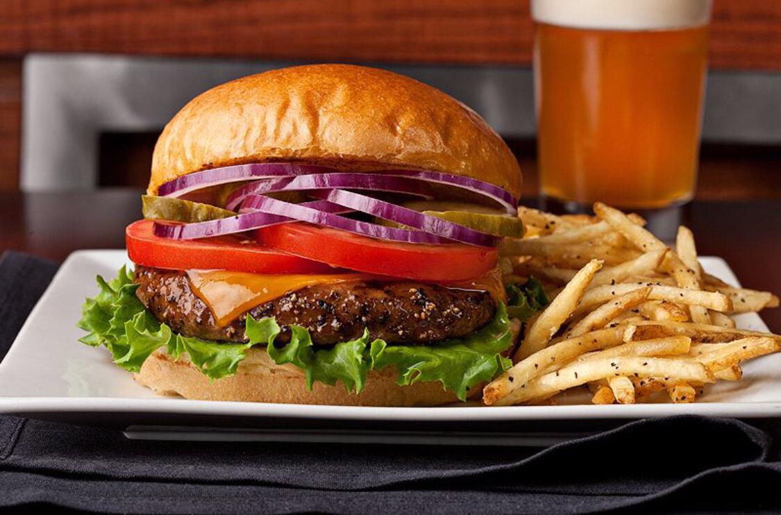 restaurant_bobo's tweet photo. #burgernight five dollar burgers!? Dinner is served! #burgers #fries #coldbeer http://t.co/UFChOBy01m