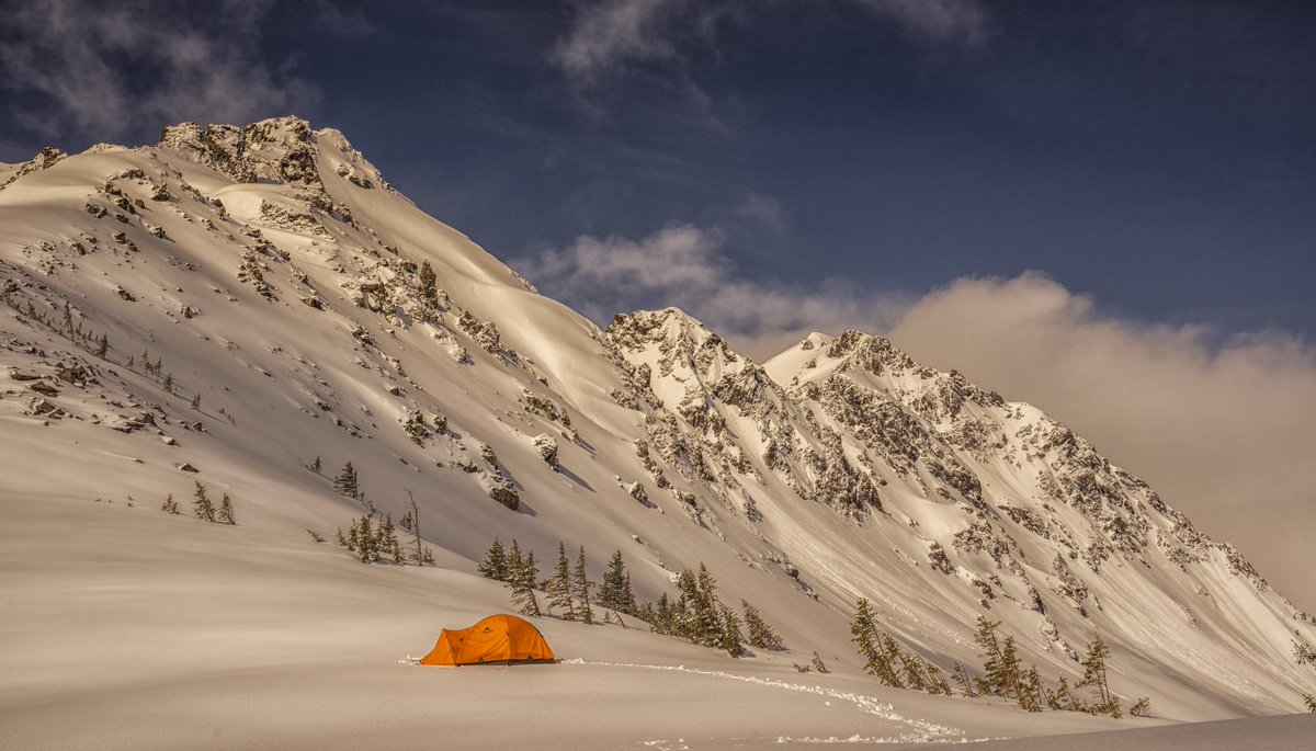 YWardHorner's tweet photo. trying out our new @msrgear Fury mountaineering tent in Montana. Awesome tent and we're taking it to Peru #Climbing http://t.co/Rt3nXyHD9O