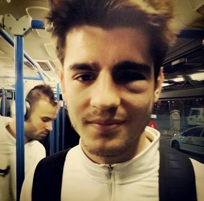 ElChirincirco's tweet photo. EXCLUSIVA: MORATA saliendo del BERNABEU. http://t.co/dXOusHupma