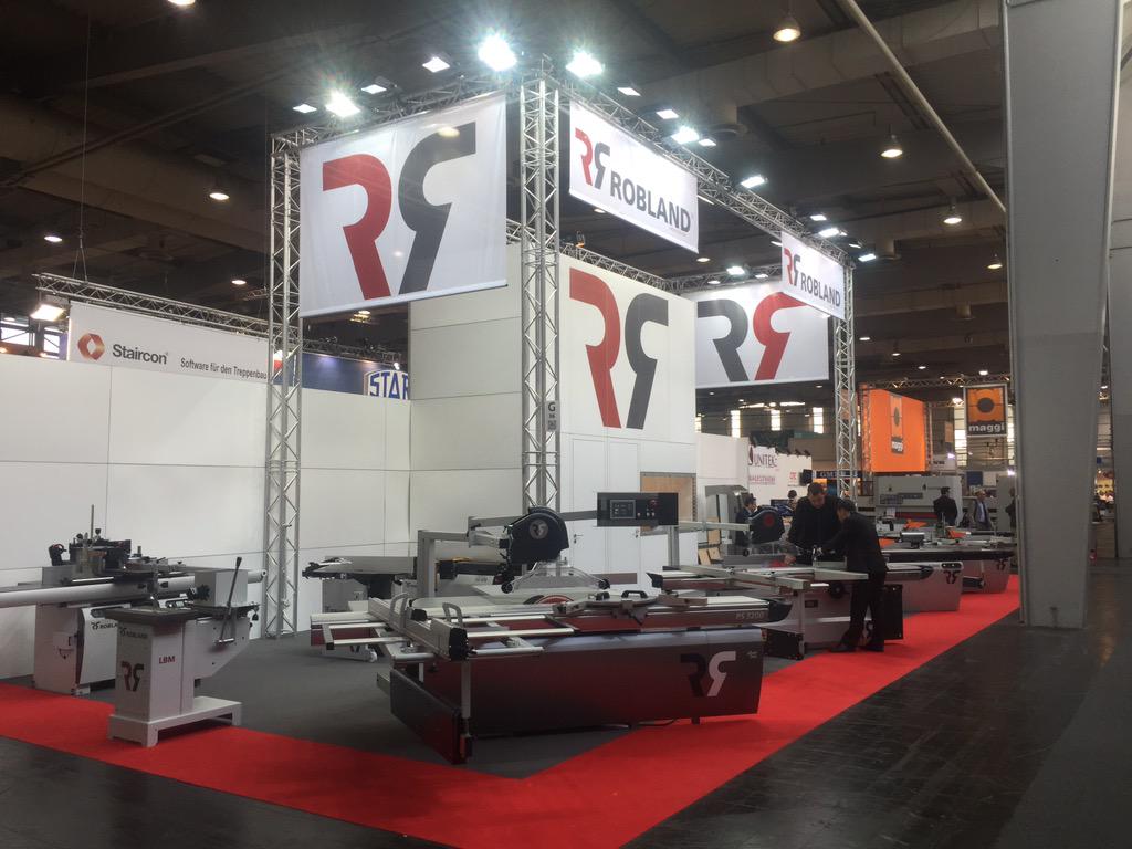 mwmachinery_uk's tweet photo. #roblandcity #Ligna2015 #fortheloveofwood #mwmachinery #goodluck http://t.co/5hkeU2f6Qf