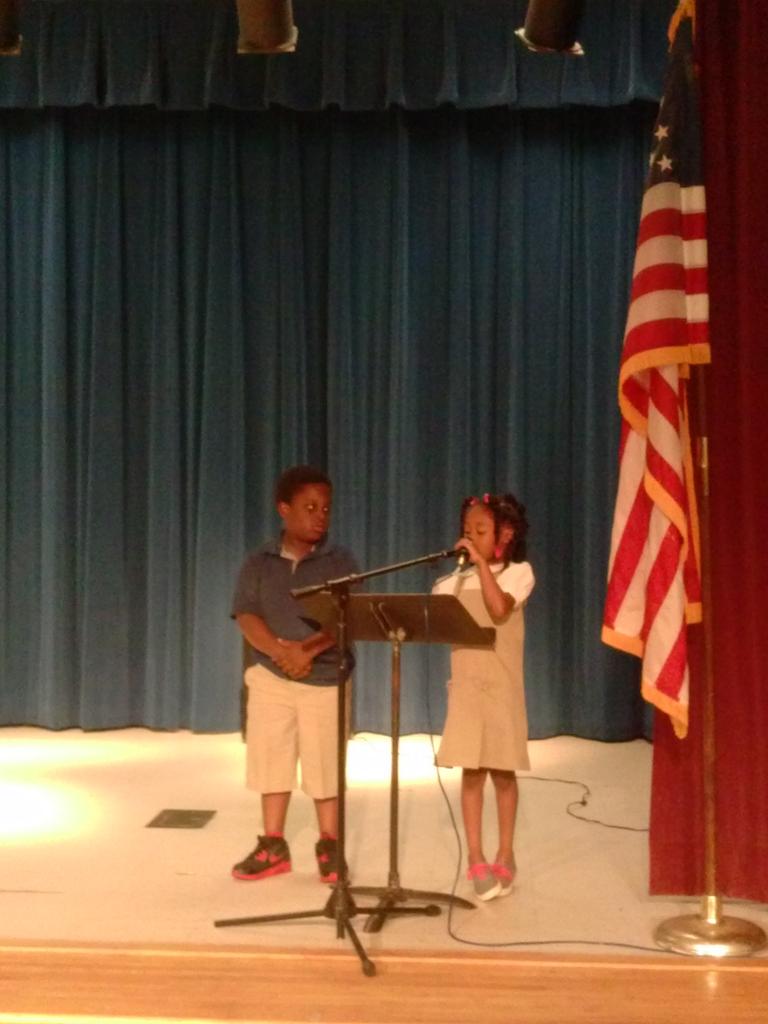 McAvoyMusic's tweet photo. Fantastic! A patriotic program led entirely by kindergarteners @DunwoodySprings http://t.co/GJVVedAMev