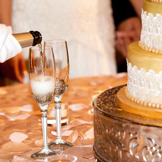 Say 'I do' at @WestinMemorial - where new beginnings are always celebrated. #weddingwednesday #westinweddings