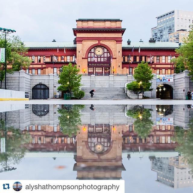 WaterFireProv's tweet image. Great opportunity for local photographers and Instagrammers to meet up and do work before/during this weekend's #Wa…