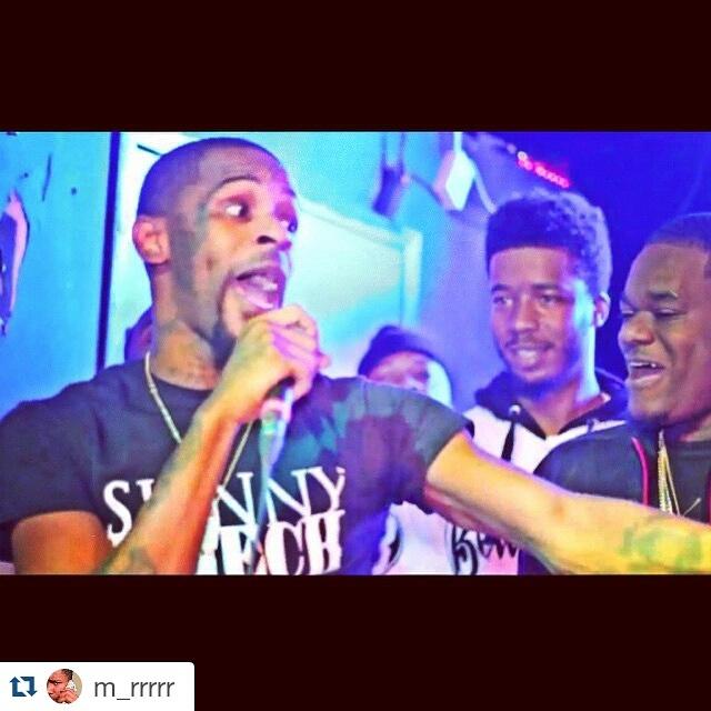 toosharp1's tweet photo. Bars http://t.co/Rglkxso1ZD