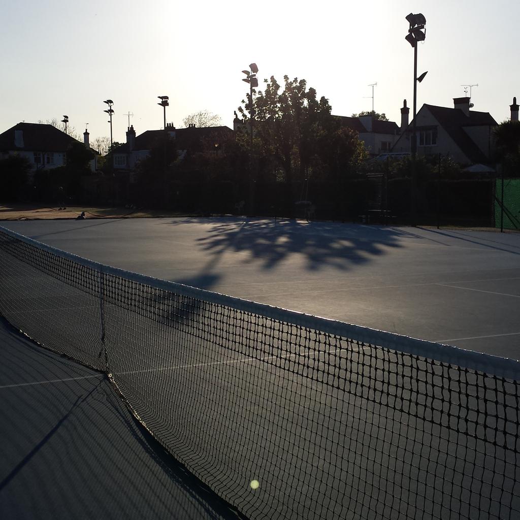 smashingaces's tweet photo. Finally a few hours on court! #tennis #smashingaces @westcliffhard #essex #leighonsea #southend http://t.co/nz9yrWVJLh