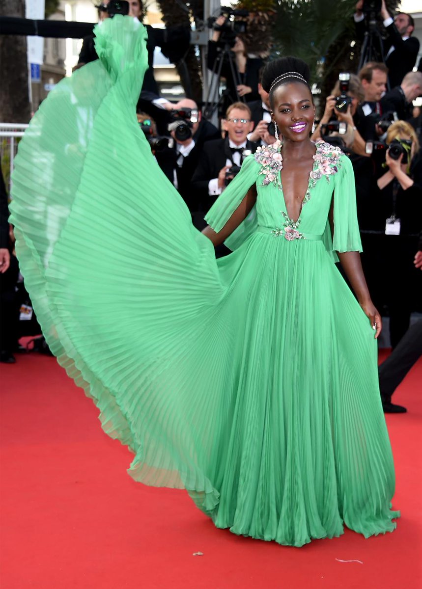7STYLES2's tweet photo. Nos coups de coeur du Festival de Cannes 2015
#LupitaNyongo , #Liyakebede, #NoemieLenoir http://t.co/kvA8SjWRXS