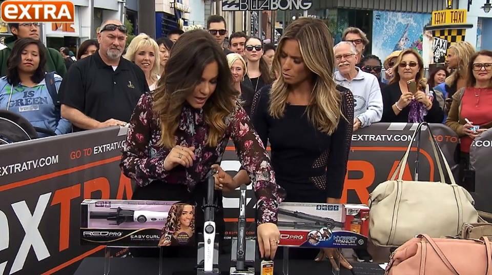 RedProProducts's tweet photo. Thanks @extratv for featuring us on #ExtraHotDeals! Get 63% off Easy Curl &amp; Hybrid Titanium > http://t.co/R1FGDUIzrM http://t.co/5386xzGtUS