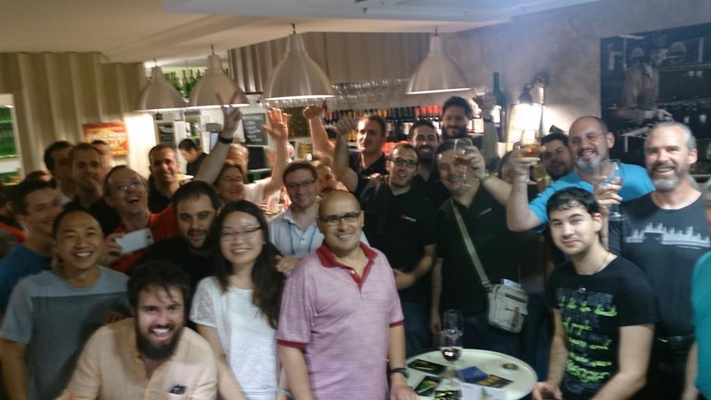 plugfestcon's tweet photo. .@zentyal tapas tour! #PlugfestCon http://t.co/8Z1tRPa9rH