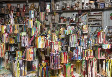 BatiaZareh's tweet photo. A propos de rien, how fun+fab is this photo? Merci bien, @parisianlaundry! http://t.co/gqXTx2z55Z #KeepItArt #PaintOn http://t.co/P9gDAisV5M