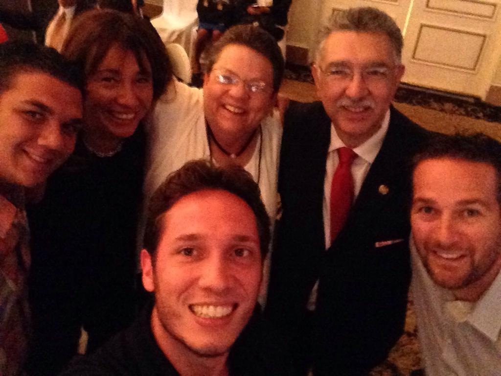 RodMorenoSV's tweet photo. Selfie con el Ministro de #Turismo de #ElSalvador #FCCASV #Travel http://t.co/5wCfXbOQfu