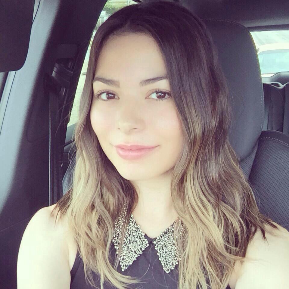 MEU AMOR FAZENDO 22 ANINHOS Happy Birthday Miranda Cosgrove From Brazil 