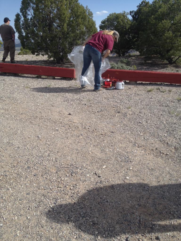 cC_carl3's tweet photo. Making a difference in OUR land! #ULAintheSwell http://t.co/KueMUyFP1U