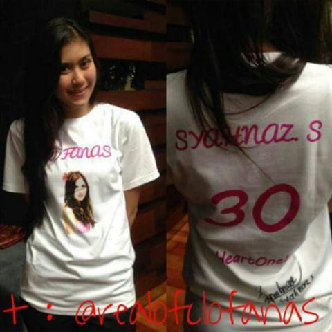 n_nurmaa's tweet photo. Buat semua Lofanas seluruh indonesia..
Baju Lofanas yg real cuma di @realofclofanas &amp; admin nya @LofanasRiau_PKU okee http://t.co/8OzsNMp2vh