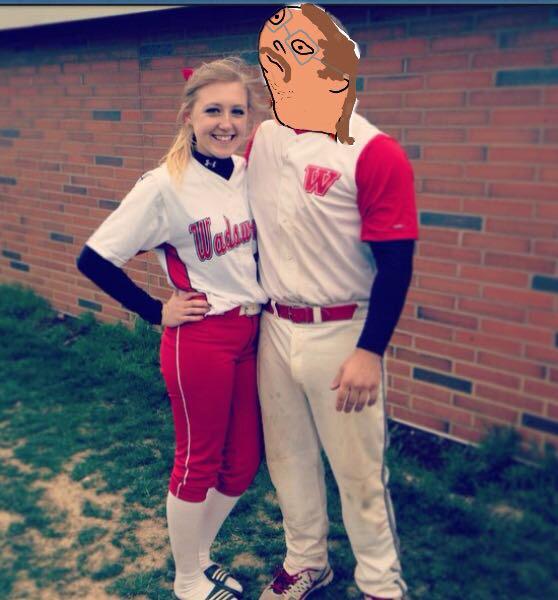 teemnupple's tweet photo. since ladiez cnt rezist the vein, who dew u tink i look bettr wiht?
rt 4 #Saruh
fav 4 #Amunda
#BattleOfBaes http://t.co/6xAGisyp1R