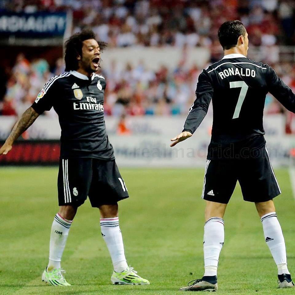 hatimakdi's tweet photo. Hala madrid y nada mas 🔝🔝♥️ http://t.co/QDMddCNQHe