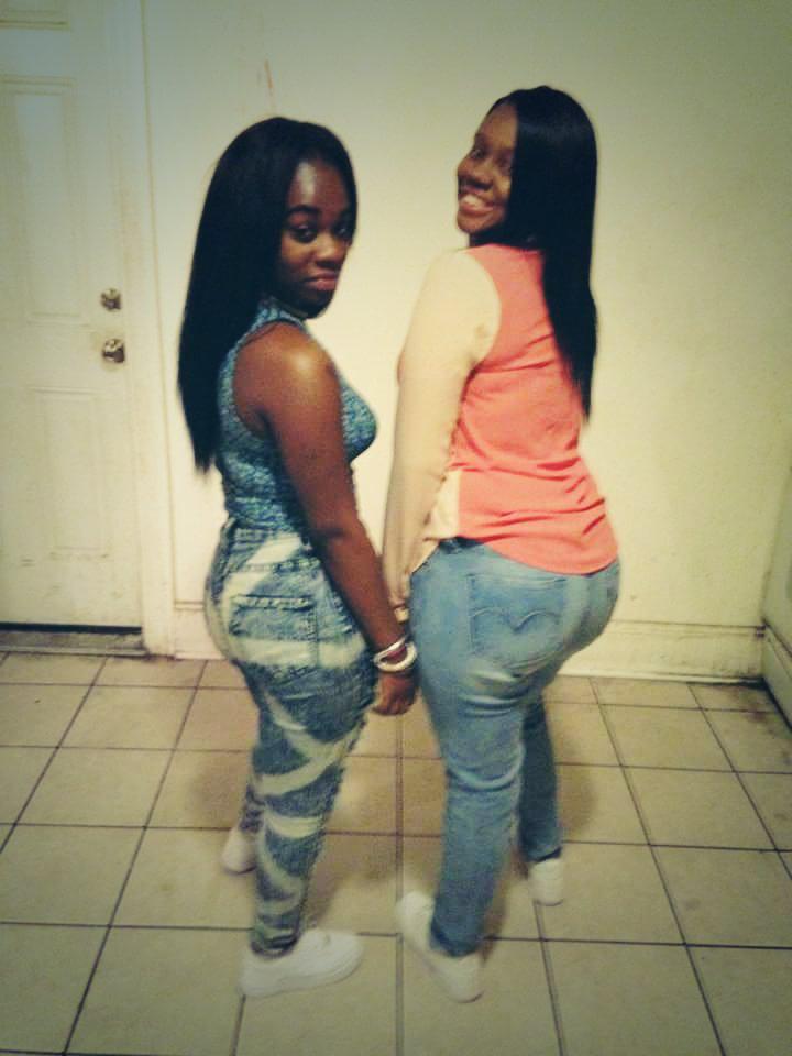 SavageKaylaa_'s tweet photo. WCW My Fav Twc Pubbluz 🍑😘🔥😍 http://t.co/tegxMR4kdV