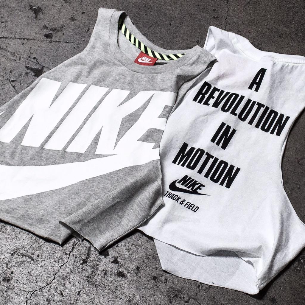 nike track and field crop top
