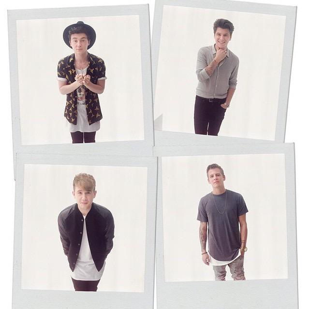 emmegracek's tweet photo. Hahah we're pretty chill,if i do say so myselfππβοΈ #FBPC #WAWTST #WeAllWantTheSameThing #WAWTSTVideo #RixtonPartyPics http://t.co/6awJd4lHlP