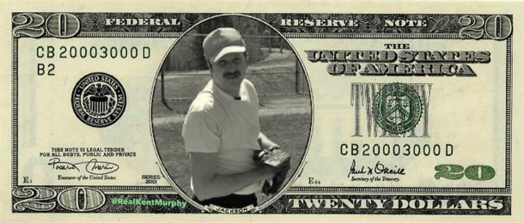 RealKentMurphy's tweet photo. Which $20 is better? 

Retweet ~ Kent Murphy

Favorite ~ Harriet Tubman http://t.co/0KXUUhDoF0