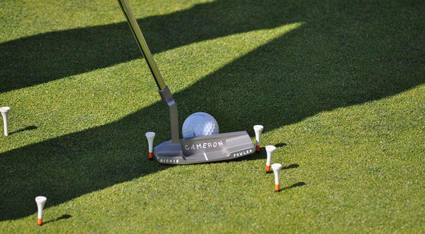 PGATour's tweet photo. That putter @RickieFowlerPGA used to win THE PLAYERS... It was once reserved for Tiger Woods: http://t.co/NwN1Zr902E http://t.co/G8abUekrd1
