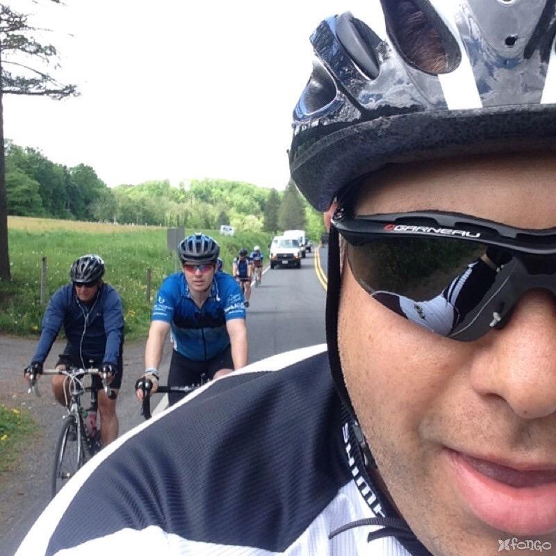 glennthecop's tweet photo. Dave's selfie with the riders creeping up on him! #TorontoToPhilly #Day5 @TPScycle4kids http://t.co/j9AdQGTjNg