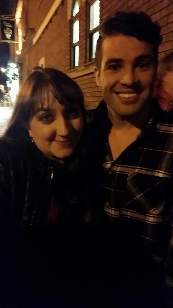 k8y89's tweet photo. Me and @joemcelderry91 #crewelyceum #evolutiontour2015 :) http://t.co/Vy9hu2udWg