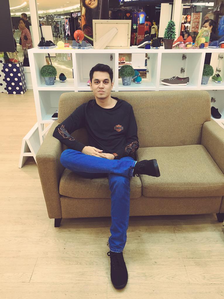 endapewe1's tweet photo. Slmt pagi kak @kvinjulio :) follback yhaa kak tQ http://t.co/212fi3bGnx