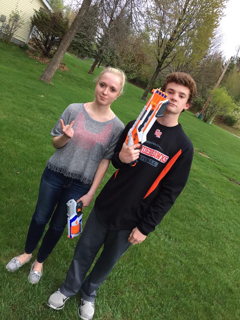theFBRD7's tweet photo. @Aubs_Nuhring is dead @grhsnerf http://t.co/Kp2DTYBXpq