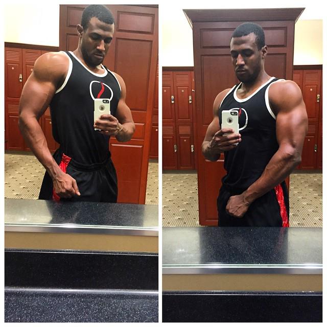 SecretFitFam's tweet photo. Stoopid arm pump today! #puruslabs #zipway #veins #pump #dedication #aesthetics #athlete #exercise #igfitness #fitn… http://t.co/F4uD2UhQjE