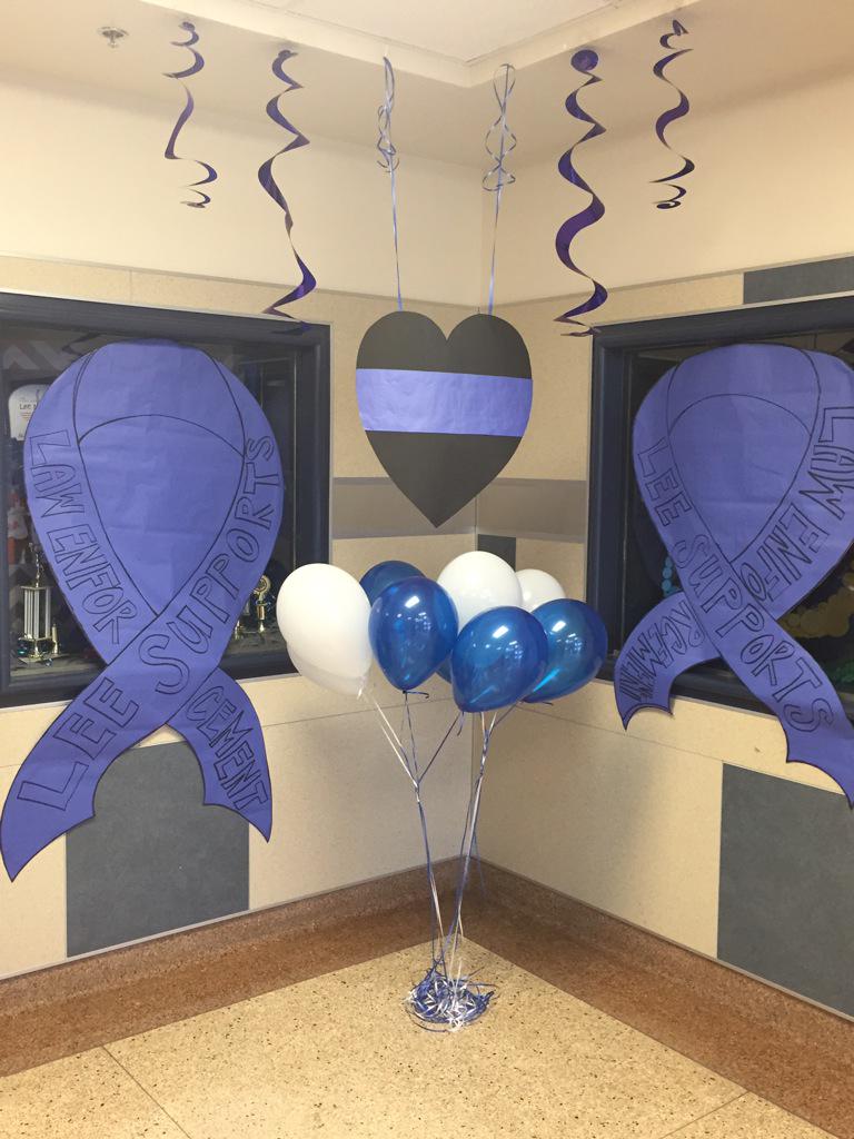 <a href="/SanAngeloPolice/">San Angelo Police</a> Lee Middle School paints the town blue in honor of police memorial wk!