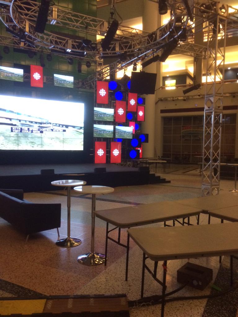 MichaelehField's tweet photo. The #Aftermath of a wonderful @humberclassacts Amazing job everyone. #humberclassacts #humberpr #joinourstory http://t.co/XcQmPuOiDg