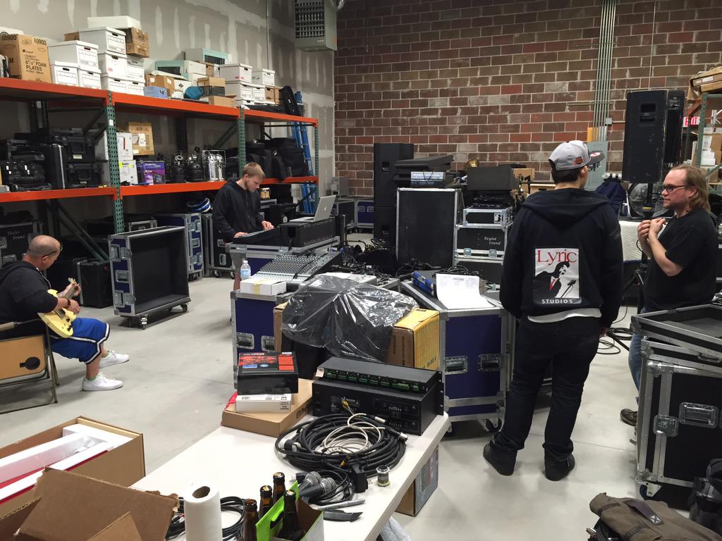 Taylorprosound's tweet photo. Audio training session at Taylor Productions. #taylorproductions #audio #sound # concerts http://t.co/5ii2DC0os0