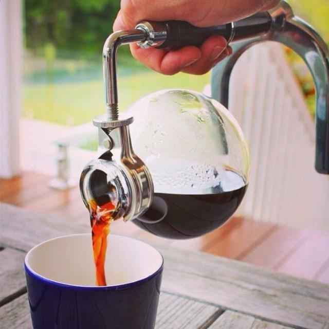 Time to break bad at home with the syphon 👓🔬☕️ 📷 by <a href="/buncoffee/">BUNCOFFEE</a> ift.tt/1EEzzBJ