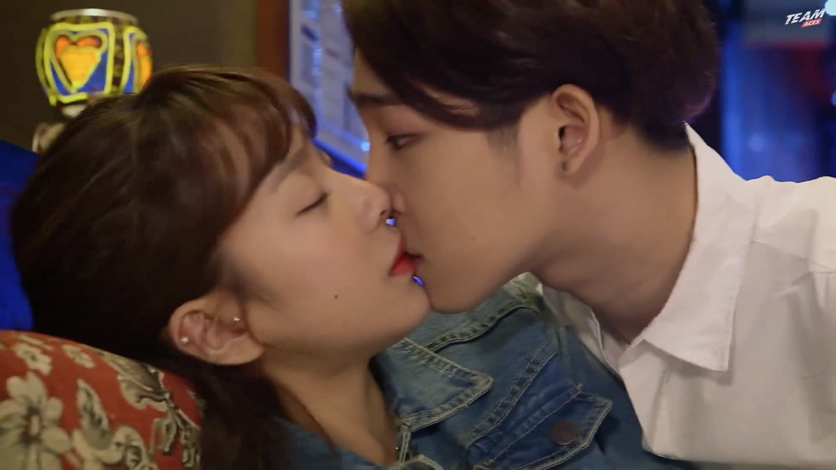 полночь девушка. Midnight's girl. Midnight's girl. последняя миссия ангела дорама поцелуй. игра лжецов дорама 1 сезон 12 серия.