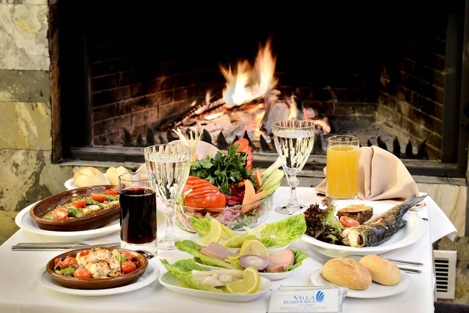 şömünenin sıcaklığıyla güzel bir akşam yemegi sizleri bekliyor.