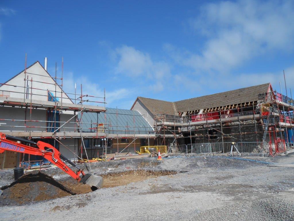 WJ_GroeslonC's tweet photo. (cyfuniad o dair ysgol gynradd gyfagos) http://t.co/frkCYXTDBa