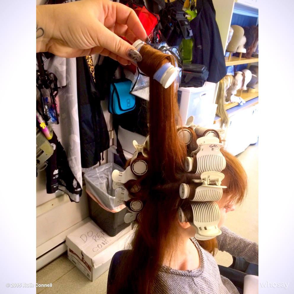 RuthieConnell's tweet photo. So I always ask for #MoreHeight and @LocknRollGirl obliges #Supernatural #ThePrisoner #InChainsButStillWithTheHair http://t.co/Lpqc45fgEL