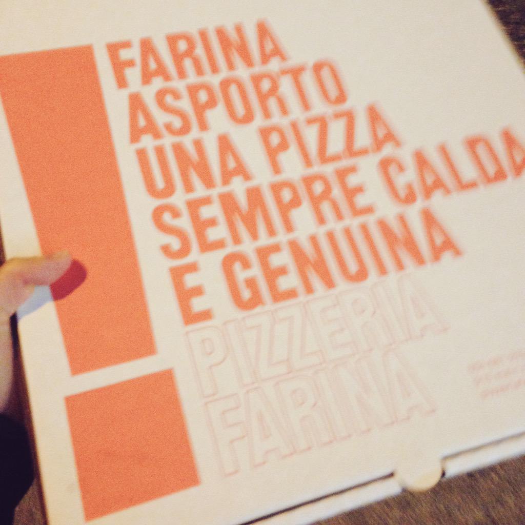 zerepmas's tweet photo. 3 classes at yyoga today #earnedit #pizzafarinasoloparty #NAMASTE 🙏🏽🍕 http://t.co/vvxkNeP5bL