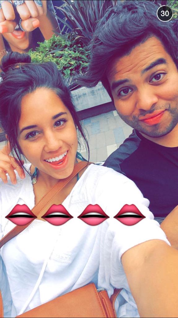 yellealbert's tweet photo. Miss my babe!!!!!!! πππ come back to me @ashleighrosas #GoneForAweek http://t.co/7BSw6ueHWL