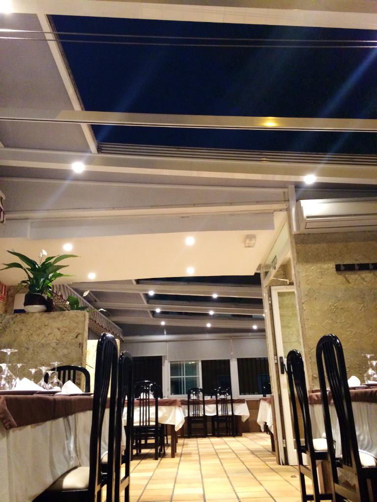 CuartoMitad's tweet photo. ¿Conoces nuestra terraza de verano? Te va a encantar!!! :D http://t.co/TsheyeY6Lx
