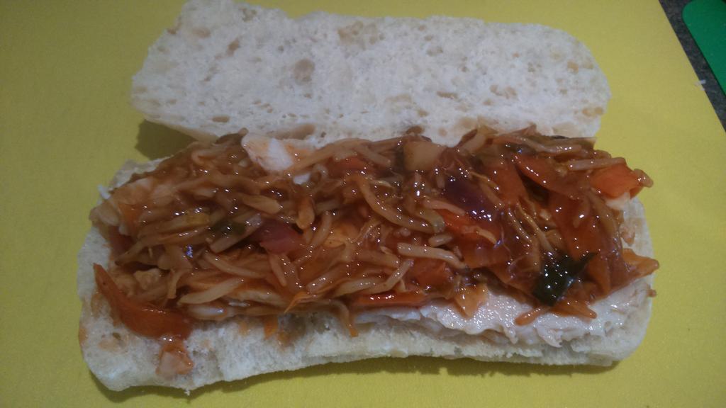 choppersbar's tweet photo. @david3012 @SusanTBatty Not leftovers, but looks like I may be having Chinese tonight. http://t.co/PnMjTBikXO