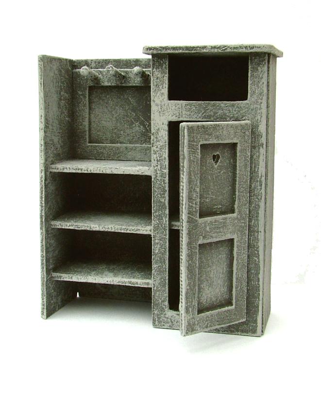 Beas_Hive's tweet photo. With #KDF2015 tomorrow its going to be a long day, but we're starting it with a preview of our 1:24 rustic store kit! http://t.co/gfc8E03vlj