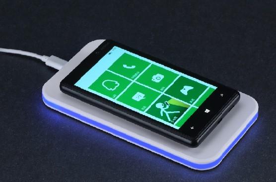 Joytech03's tweet image. Qi  wireless charger from joytechelec.com that let you power up without connecting a cable.Charging made easy