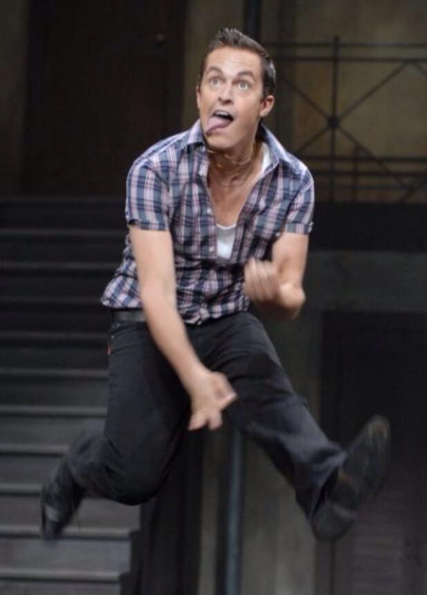 HugoHFans's tweet image. A little #ThrowbackThursday to when @HugoHHarrison played Joe Vegas in the European tour of Fame The Musical 🎭💜