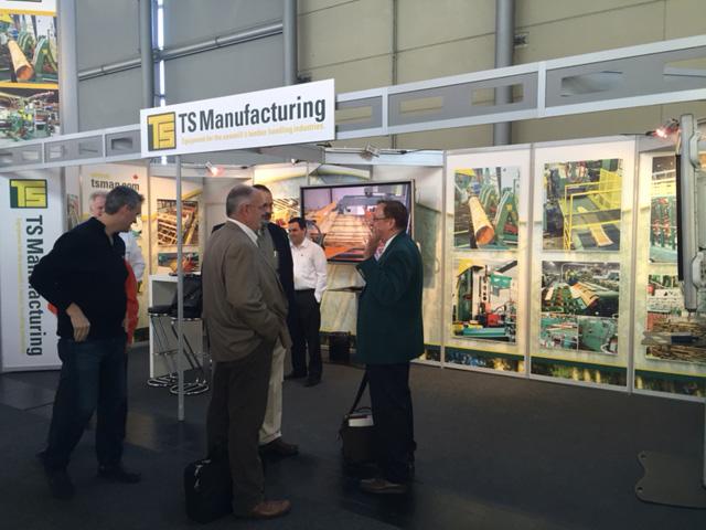 TSManufacturing's tweet photo. #TSManufacturing is at #Ligna2015 for 2 more days! Visit Hall 27 - A30, and meet Ted & Riley Smith and Geoff Gannon. http://t.co/PBHick1qOJ