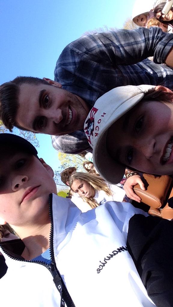 Congrats 2 Guilford's own! <a href="/nickfradiani/">Nick Fradiani</a> #americanidolfinale