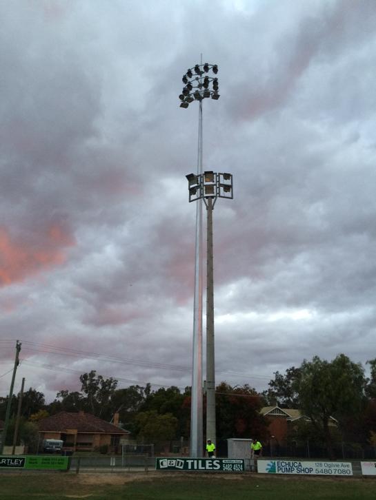Echucafnc's tweet image. The upgrade of Vic Park continues @Echucafnc #new lights #murraybombers #RISE2015