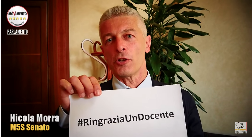 M5S_Senato's tweet photo. Settimana dell’insegnante, anche il MoVimento 5 Stelle #Ringraziaundocente. VIDEO: https://t.co/CF69qdnuik http://t.co/mZaoIwqVIr